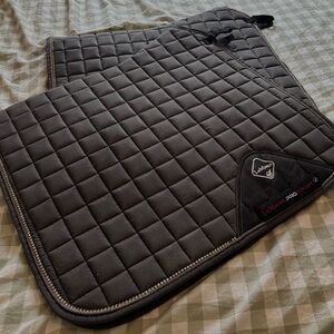LeMieux ProSport Dressage Saddle Pads (2)